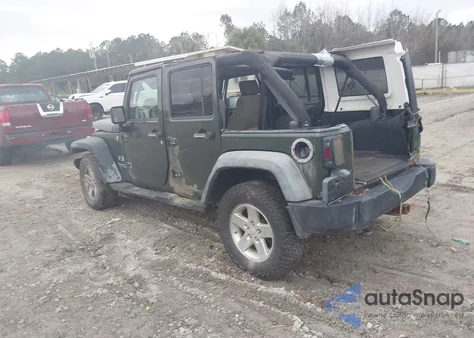 2008 Jeep Wrangler Unlimited X z USA, uszkodzony, nr VIN 1J4GA39108L580444